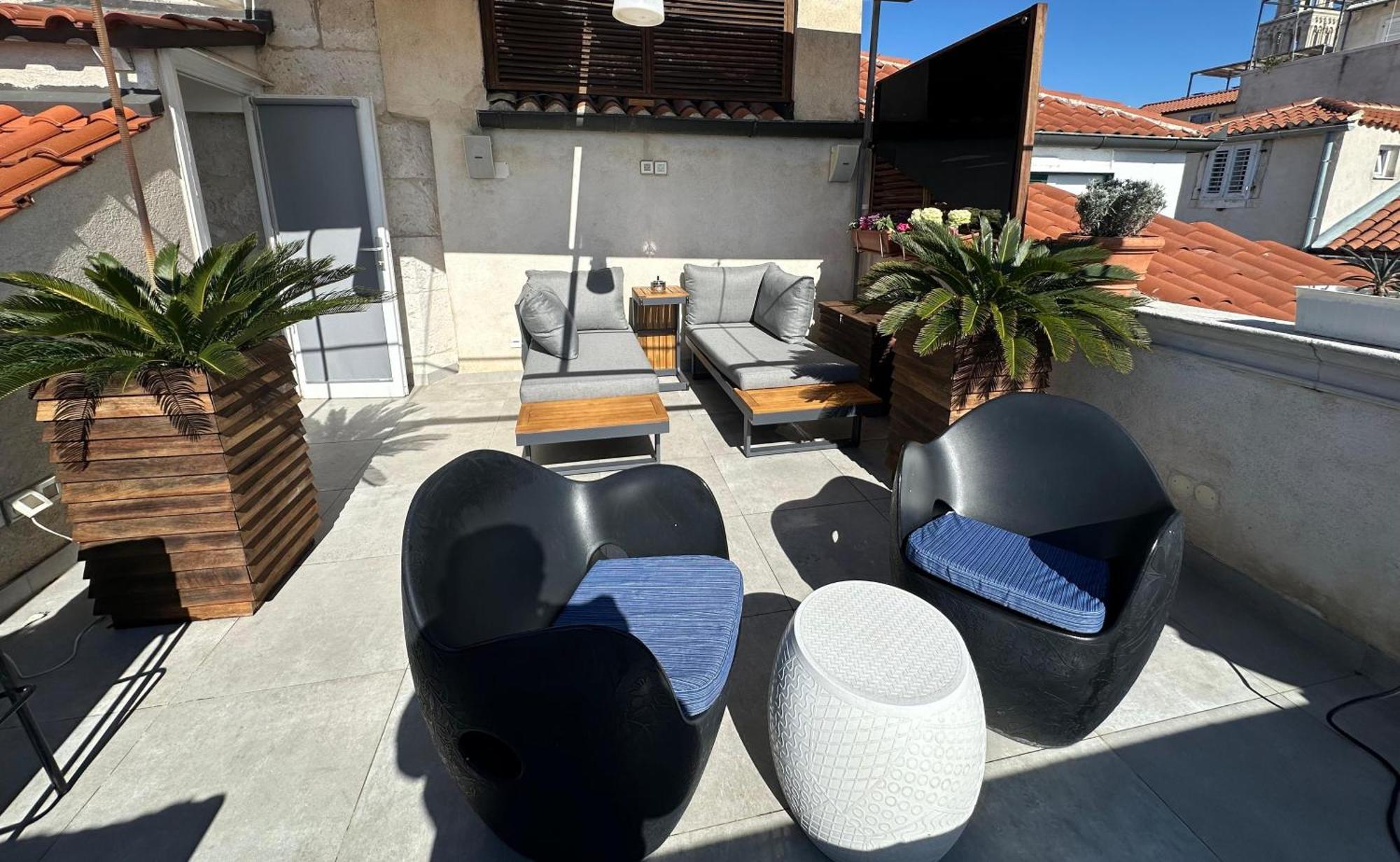 Riva Luxury Suites Split Bagian luar foto