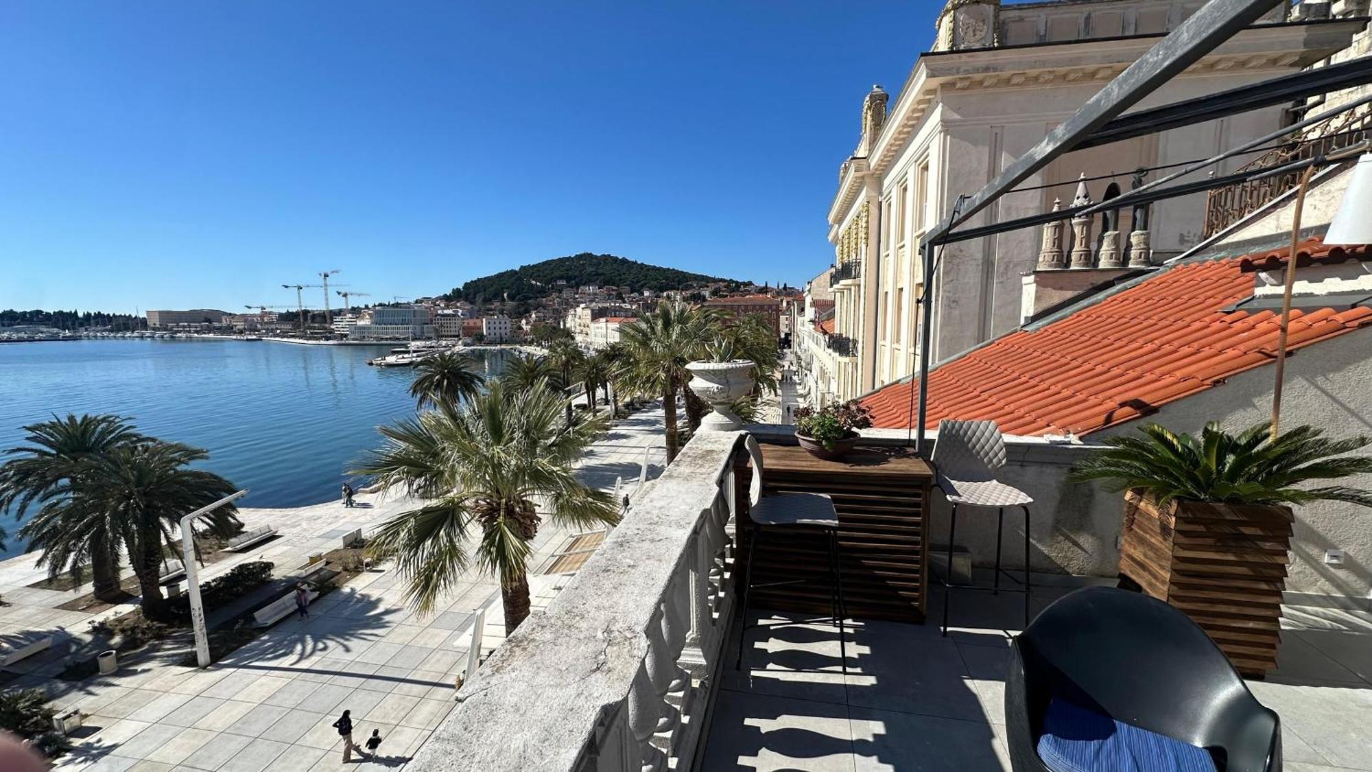 Riva Luxury Suites Split Bagian luar foto